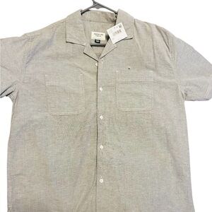 American Eagle Outfitters Gray Casual Button-Down Shirt